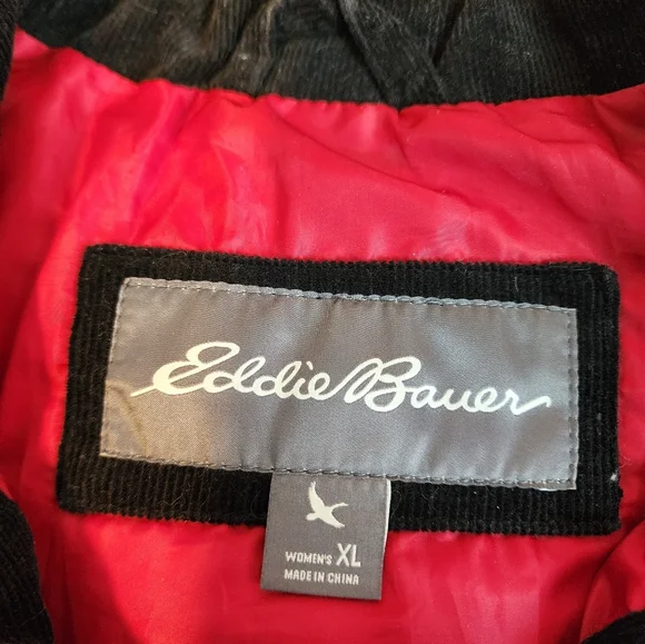 Eddie Bauer Red Buffalo Plaid Men's Puffer Vest  Size XL - Picture 3 of 6